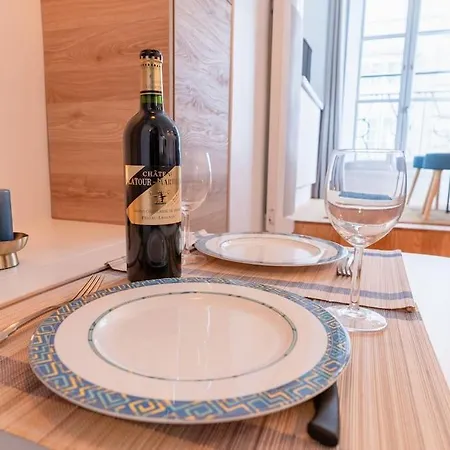 Le Bolero - Climatisation - Wifi - Hyper Centre Apartment *